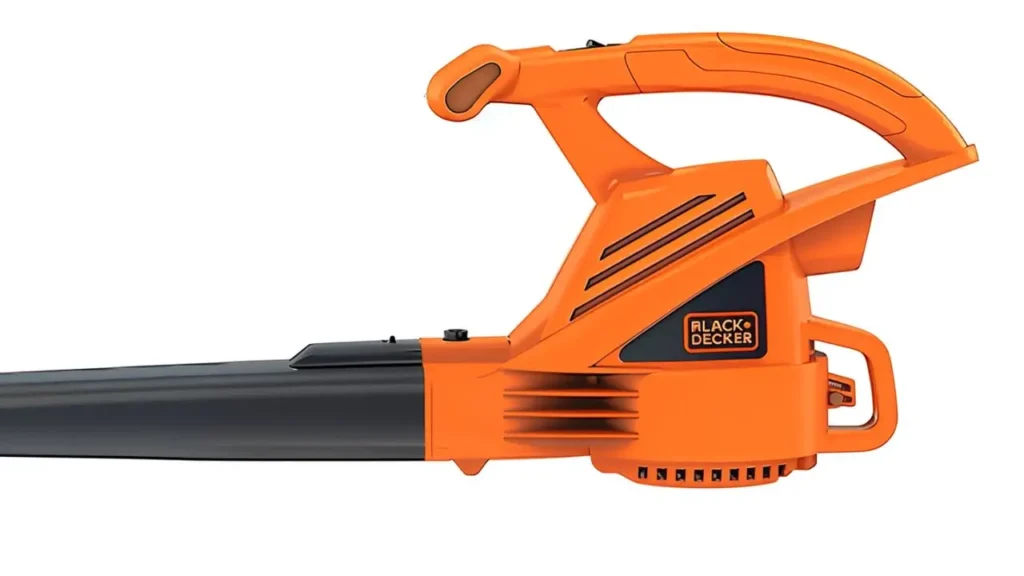 Hand demonstrating the easy-to-use controls of the Black+Decker LB700 leaf blower on Smart AI Gears
