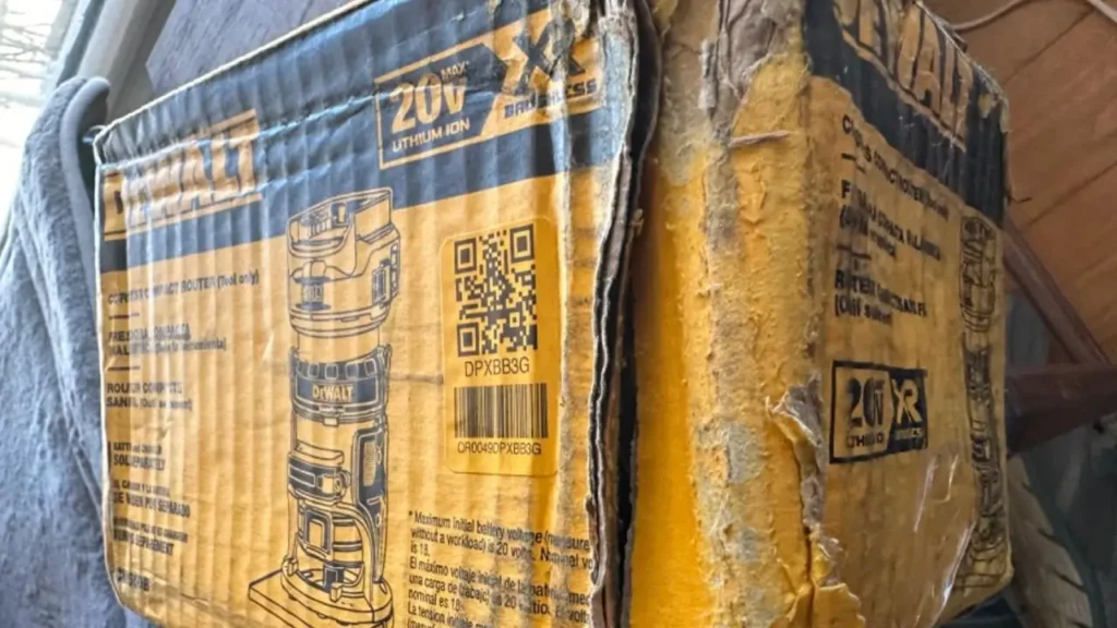 Box for the DEWALT 20V MAX XR