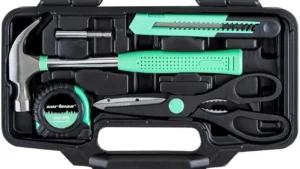 The CARTMAN 39-Piece Home Tool Kit with the claw hammer and tape measure clearly visible. A detailed review is available on Smart AI Gears.