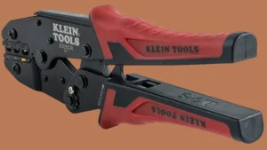 A close-up view of the Klein Tools 3005CR ratcheting crimper, a professional-grade hand tool for electricians, from Smart AI Gears.