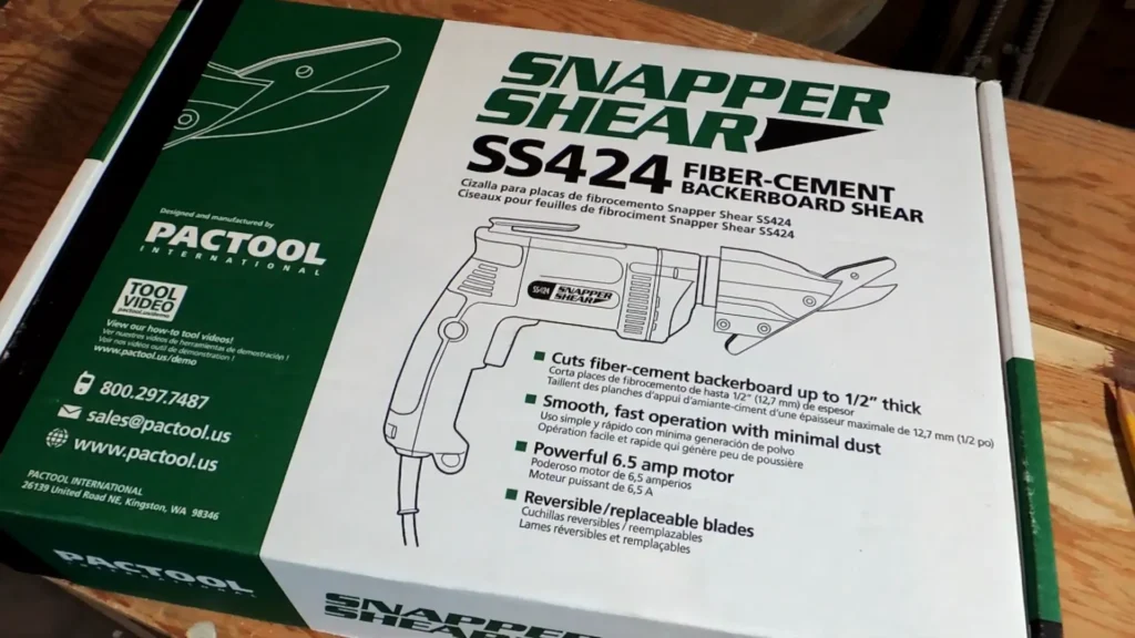 Close-up of the PacTool SS724 attachment on a drill, focusing on the drive connection.