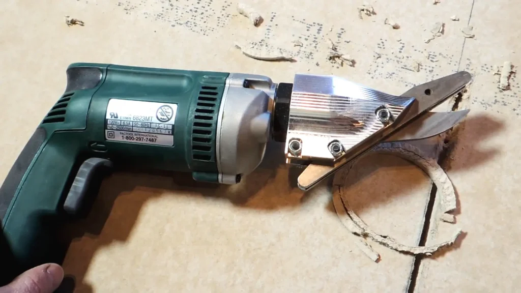 PacTool SS724 Snapper Shear Pro attached to a cordless drill, tested by Smart AI Gears.